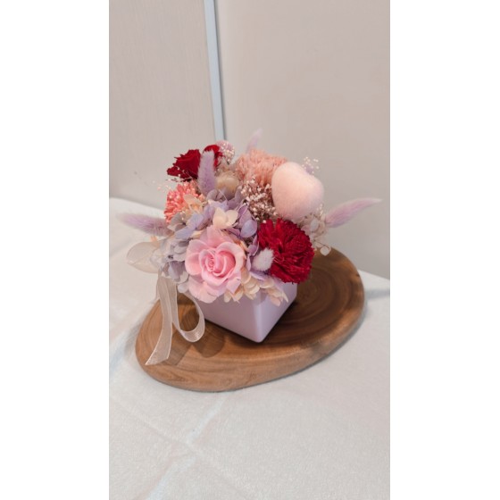 永生桌花-玫瑰康乃馨